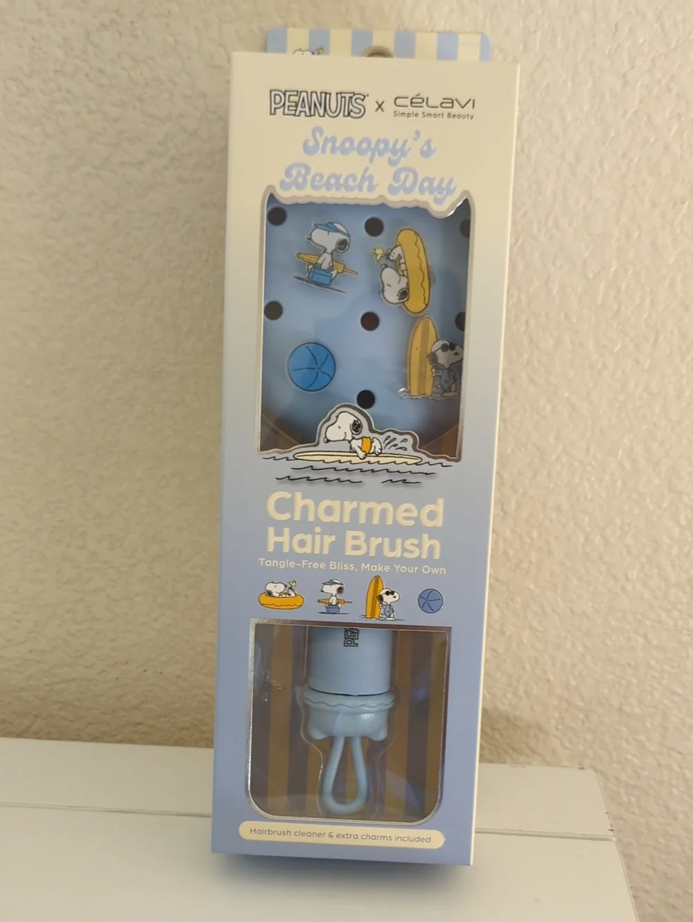 Peanuts x Célavi Snoopy Charmed Hair Brush - Light Blue